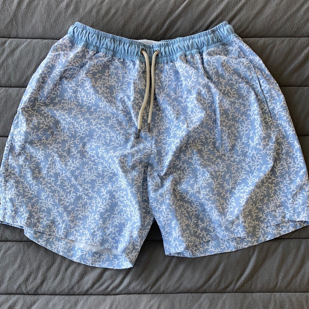 Classic Fair Harbor coral print swim trunks